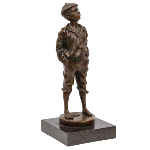 Bronzeskulptur Lausbub pfeifender Junge Bronze Figur Antik Stil 21cm