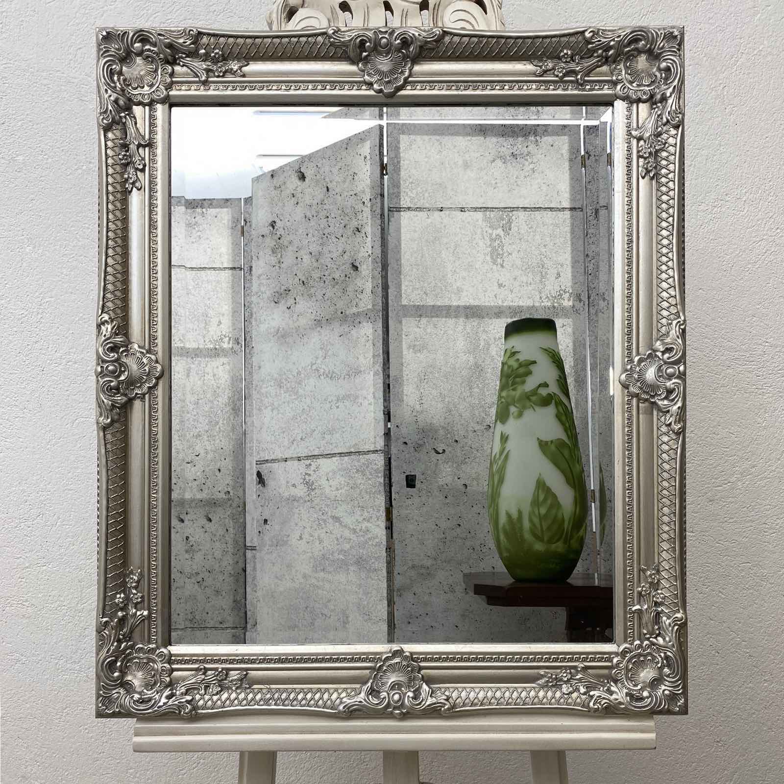 Spiegel Wandspiegel Antik-Stil Facettenschliff 134x54cm Farbe silber Holzrahmen 